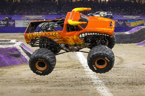 Freestyle monster truck driving at the AT&T Stadium in Arlington, Texa. . Monster truck jam videos